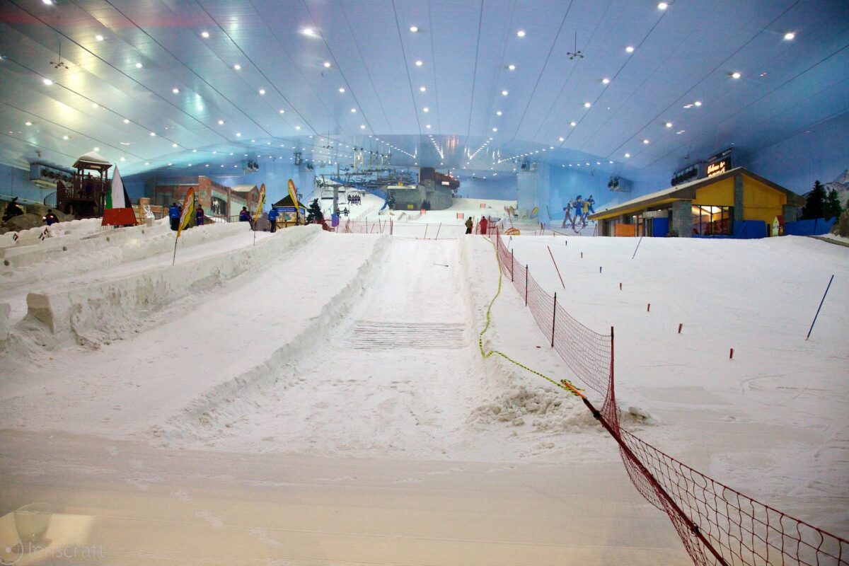 ski slope / dubai mall, uae
