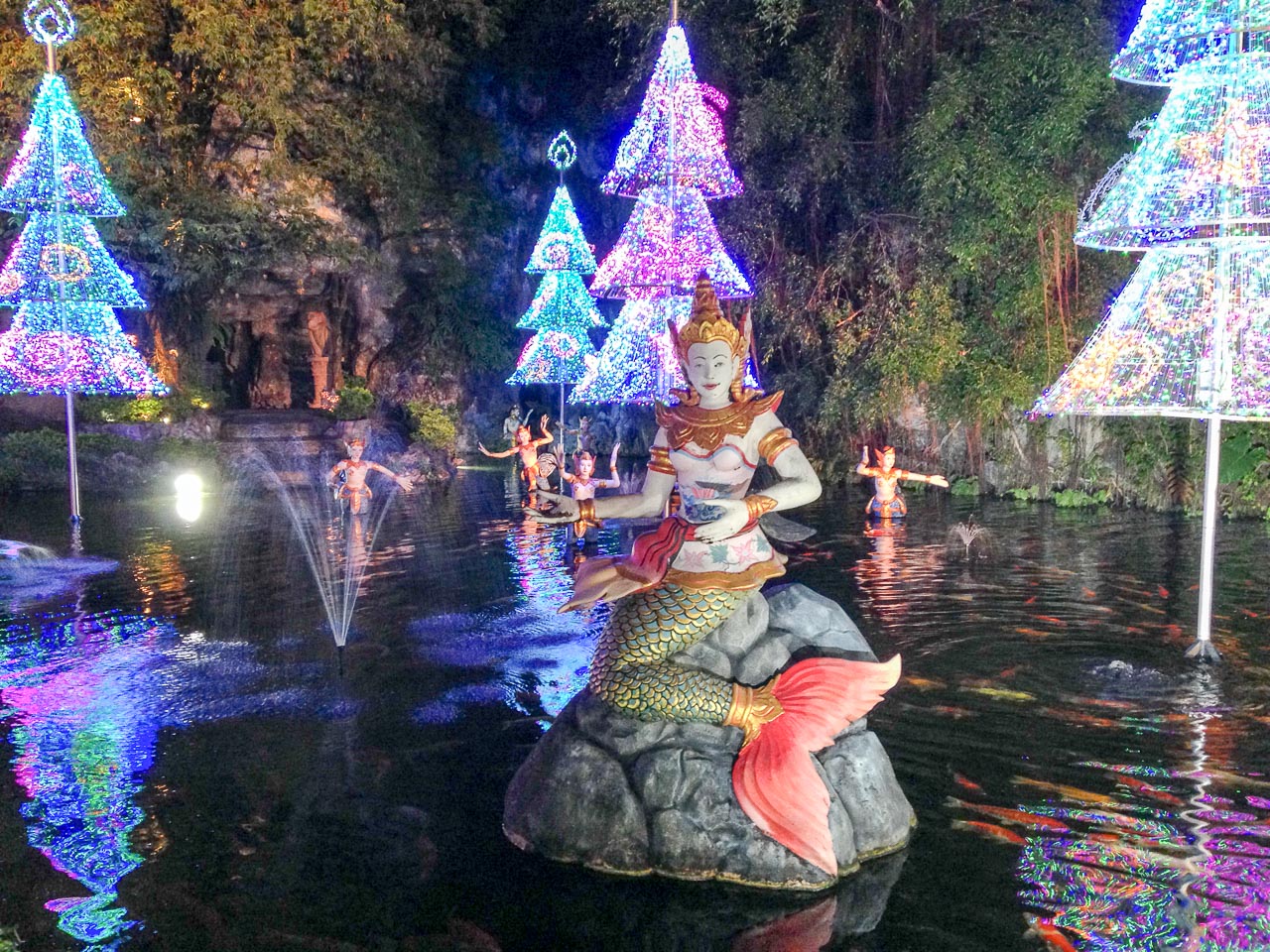 mermaid pond at christmas / kamala beach, thailand